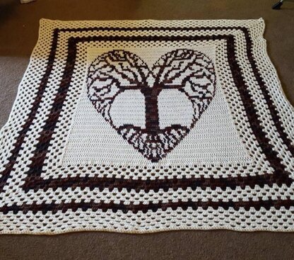 Heart Shaped Tree of Life Blanket