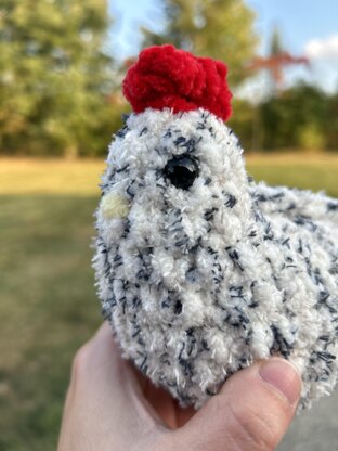 Free Chicken Crochet Pattern - DIY Fluffies