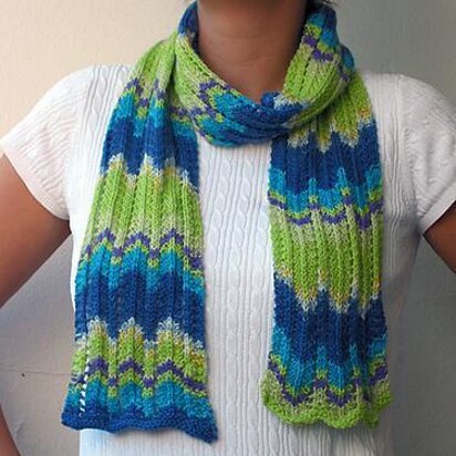 Wavy Stripes Scarf