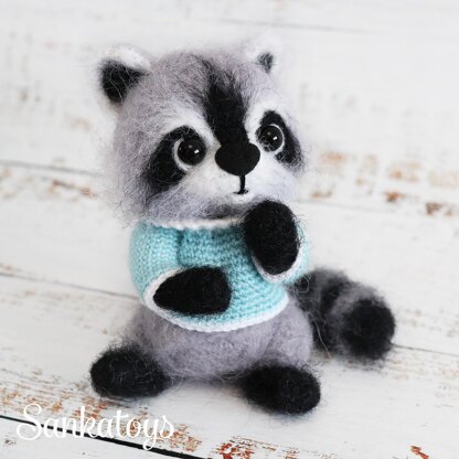 Little raccoon Smoky