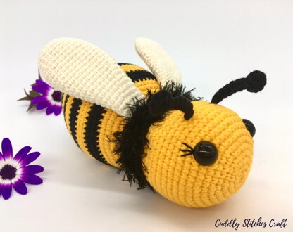 Buzzy the Bee, Bumblebee, Wasp