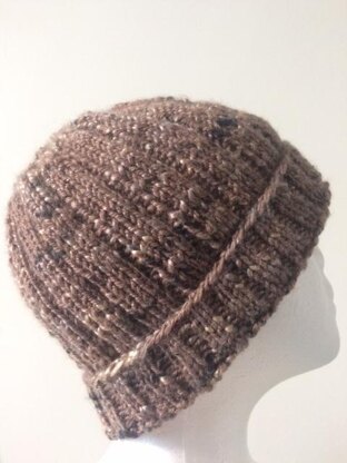 Easy peasy ribbed beanie © Seashells Designs