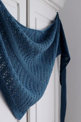 BLAUBEEREN Shawl