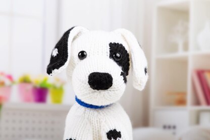 Dalmatian - Toy Dog Knitting Pattern in Deramores Studio DK Acrylic 