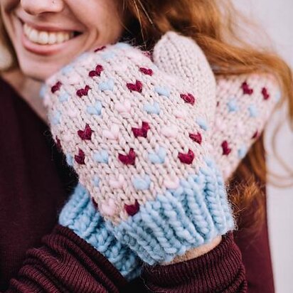 Heart of Hearts Mittens - knitting pattern