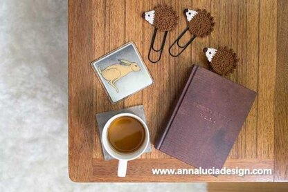 Crochet hedgehog bookmark