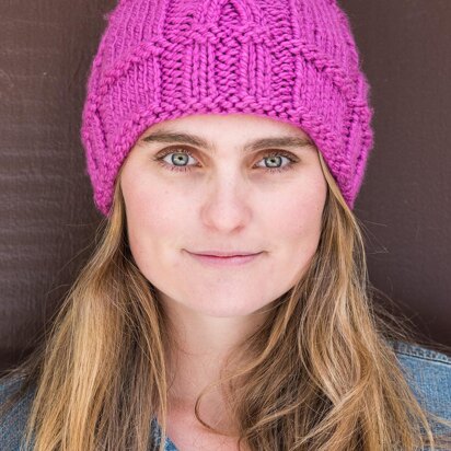 Ridged Cable Hat #709