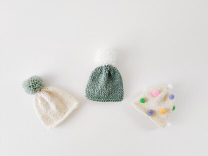 Betty: the simple bobble egg cosy