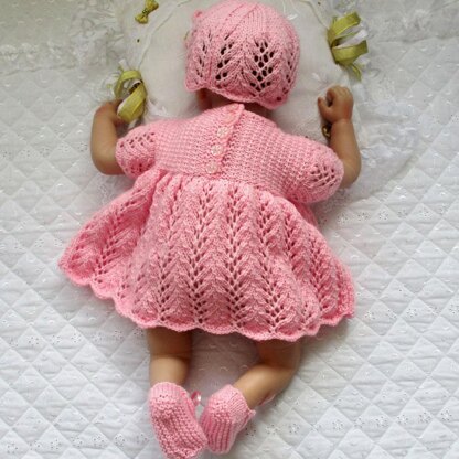 Dolls Dress Set knitting Pattern