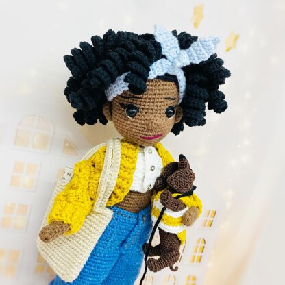 Amigurumi doll pattern, crochet girl pattern, crochet doll outfit, Seniorita Mayo