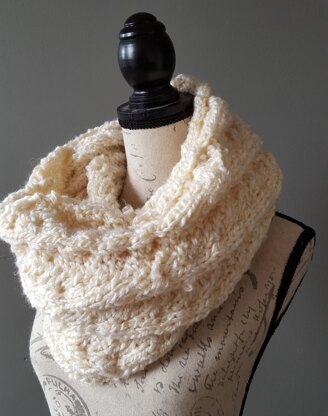 Ripple Cable Cowl Infinity Scarf