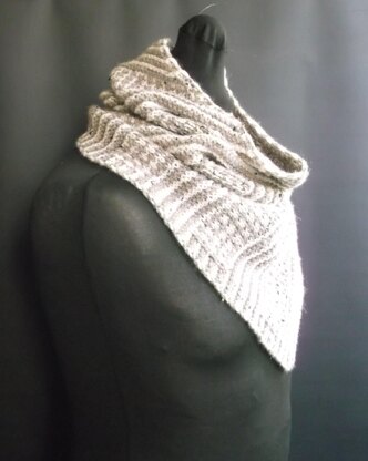 Simone Cowl