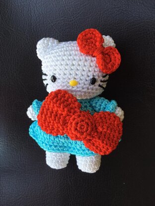 Hello Kitty & Pink Bow - Amigurumi Pattern