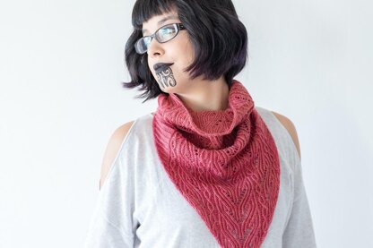 Whakairo Cowl