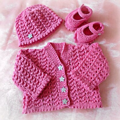 Baby Emily dk knitting pattern