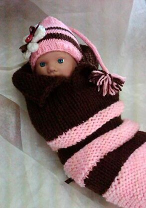 Amelia's snugglie cocoon and hat