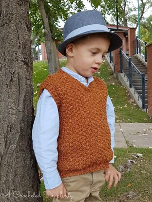 Summit Kids Sweater Vest