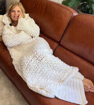 SNUGGLY SHEEP COUCH CARDIGAN