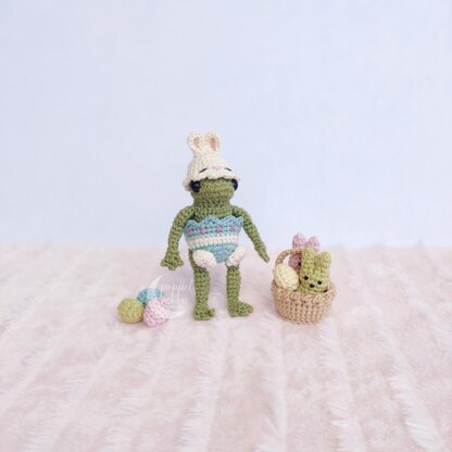 Easter Chick and Bunny Outfit for Frog and Toad