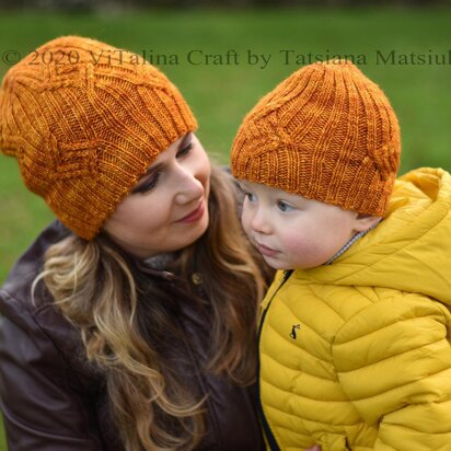 Whirl Cable Hat