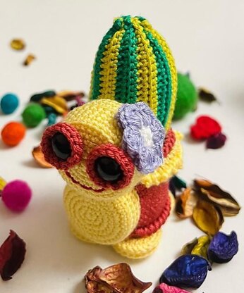 Recycle Amigurumi turtle cactus pot