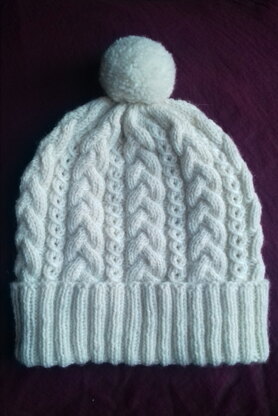 Cabled beanie