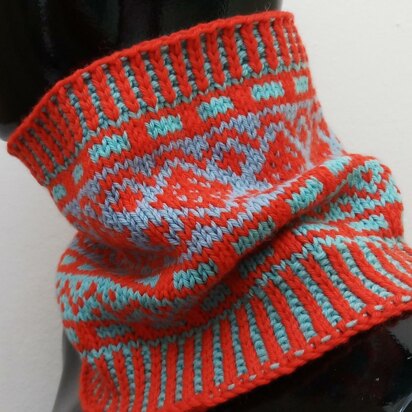 Three Color Fair Isle Cowl