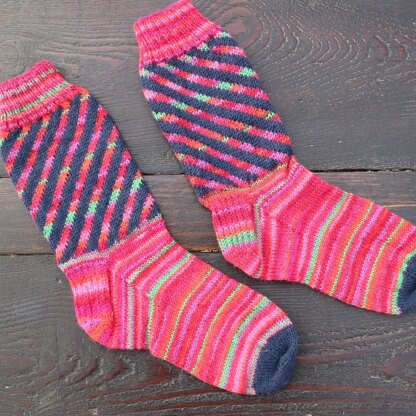 Banksia Spiral Socks