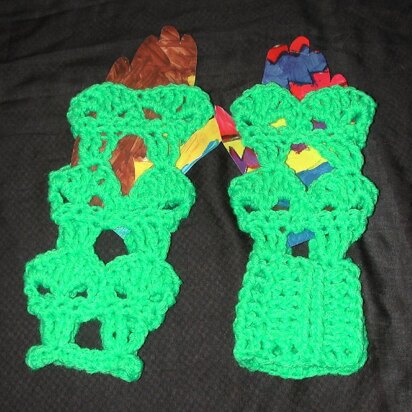 Alien Fingerless Gloves