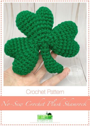 No-Sew Crochet Plush Shamrock