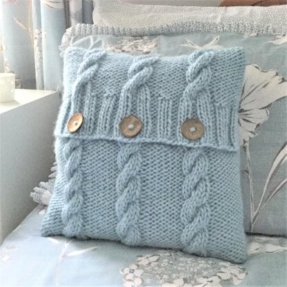 Cable knit pillow online cover