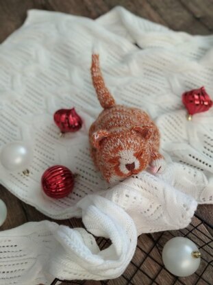 Kitty knitting pattern. Cute cat pattern.