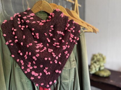 Falling Blossoms Cowl (knit)