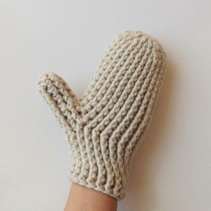 Holden Cable Crochet Mittens