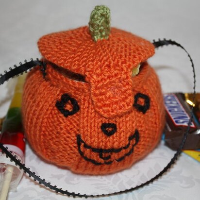 Treats or Trinkets Pumpkin - knitting pattern