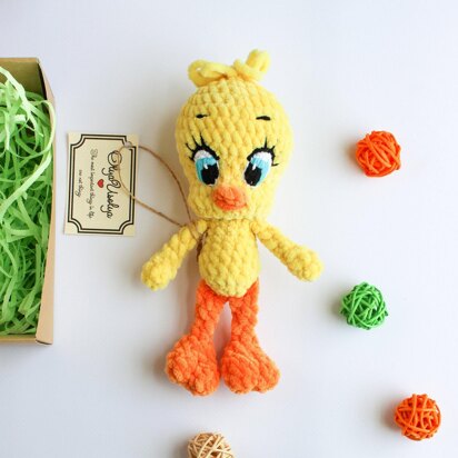 Tweety Canary bird pattern (PDF + 2 videos of how to make the eyes and the hair)