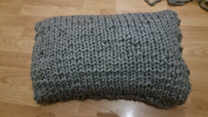 Hand-Knit Chunky Cushion