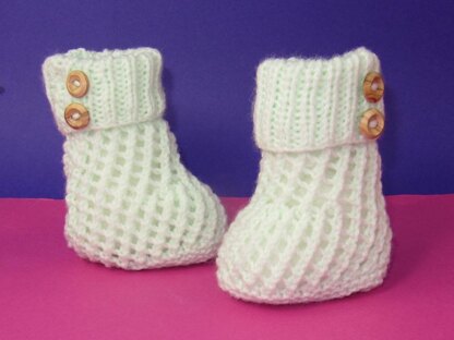 Easy Baby 2 Button Lacey Booties