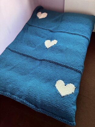 Moss Stitch Hearts Blanket