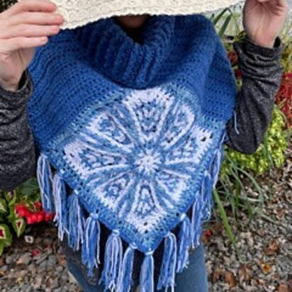 Snowflake Cowl Scarf