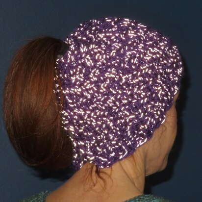 Reflective Ponytail Hat - knitting pattern