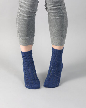 Debbie Bliss Brandi Socks PDF