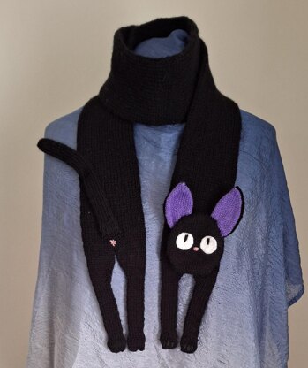 Jiji Manga cat scarf