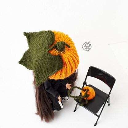 Pumpkin beret for Blythe