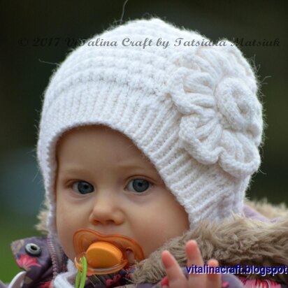 Snowy Flower Bonnet