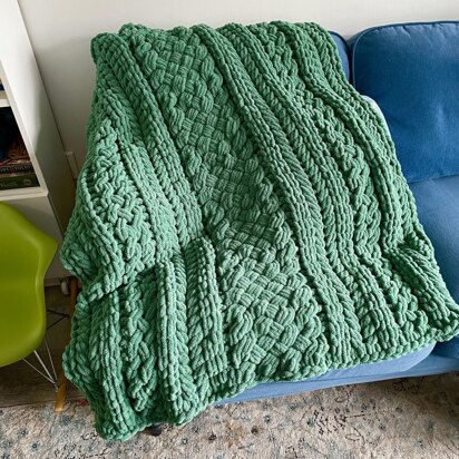 Chunky Celtic Weave Blanket