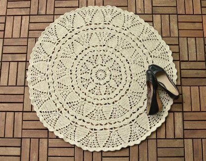 White Tea Doily Rug