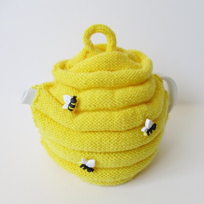 5 free tea cosy patterns | LoveCrafts