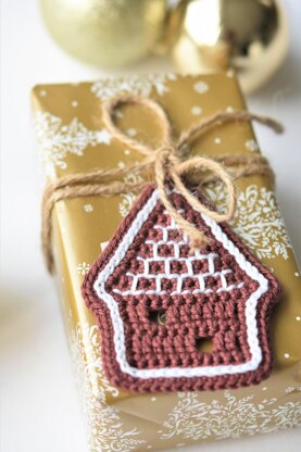 Gingerbread house ornament