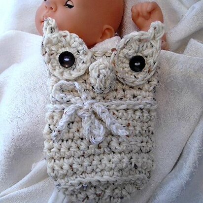 897-crochet stuffed owl toy or pillow